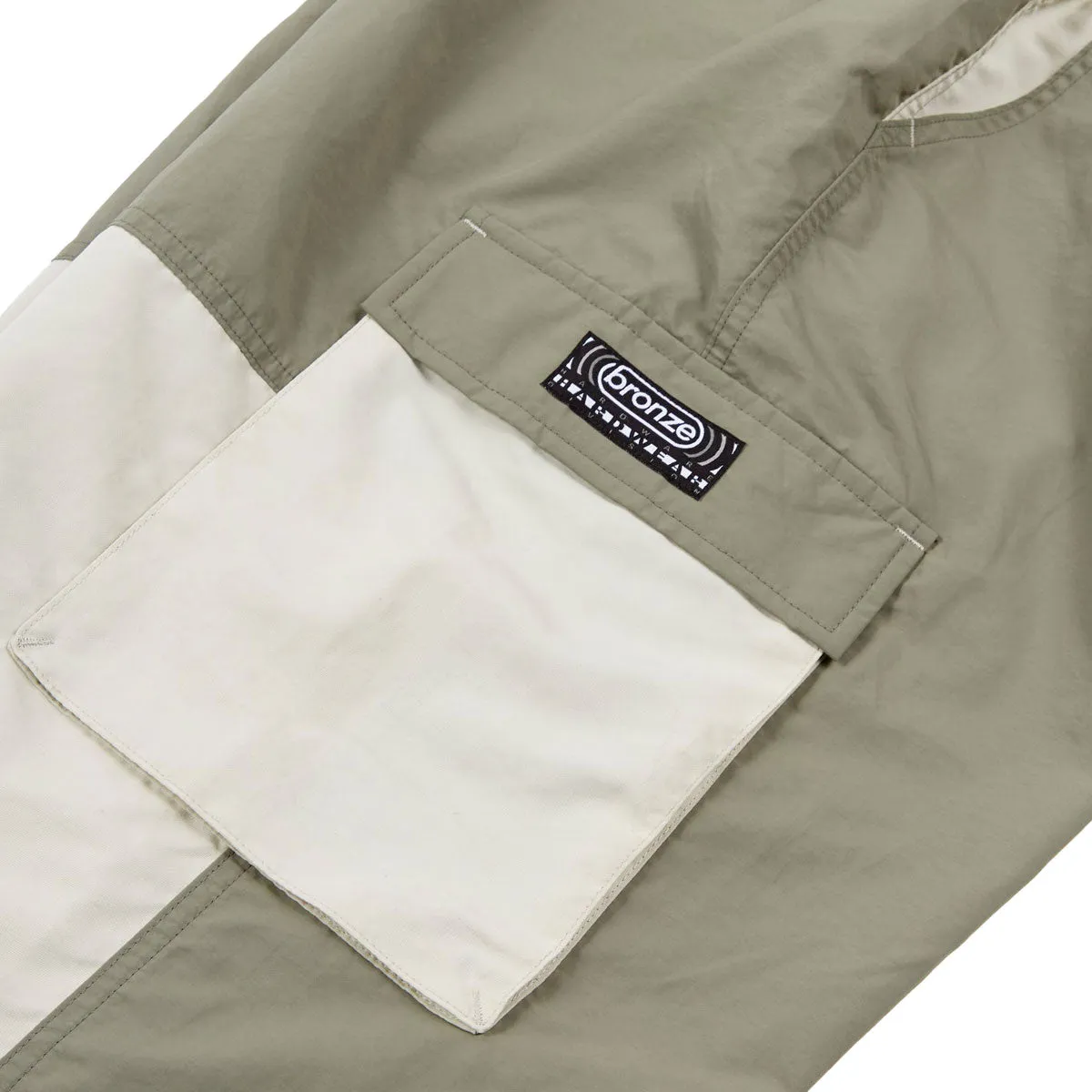 Bronze 56k Mountain Cargo Pants - Stone Olive/Beige