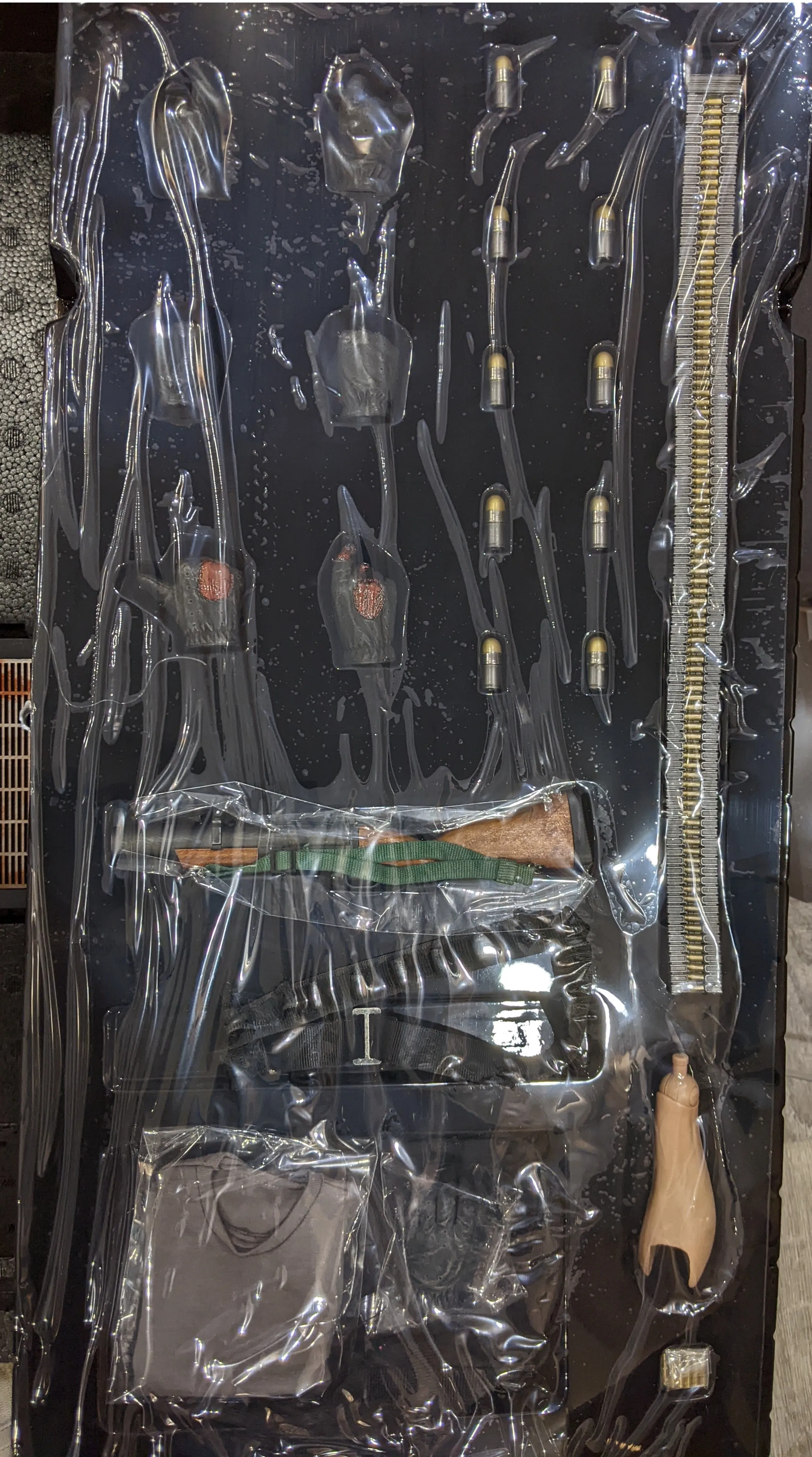 Enterbay HD Masterpiece 1/6 Terminator 2 T-800 Battle Damage Sixth Scale Action Figure *Open Box*
