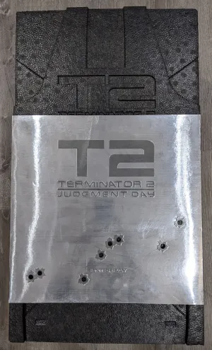 Enterbay HD Masterpiece 1/6 Terminator 2 T-800 Battle Damage Sixth Scale Action Figure *Open Box*