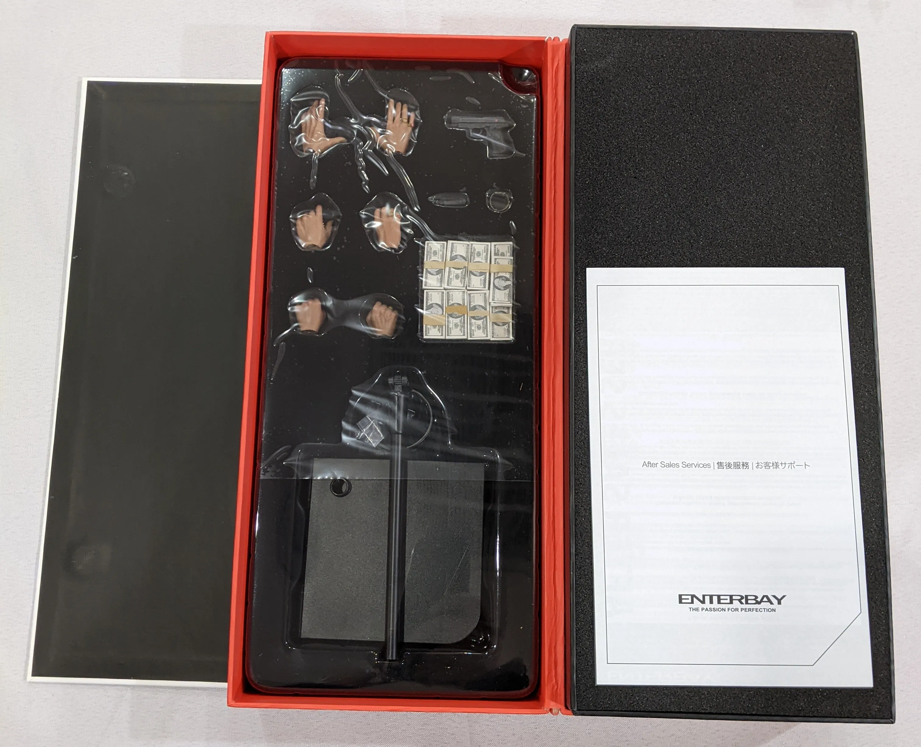 Enterbay Real Masterpiece 1/6 Scarface Tony Montana (The Respect Ver.) Sixth Scale Action Figure *Open Box*
