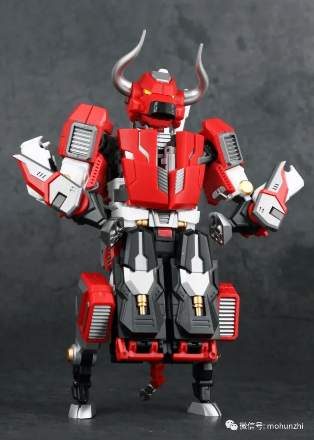 Generation Toy - GT-11 Red Bull