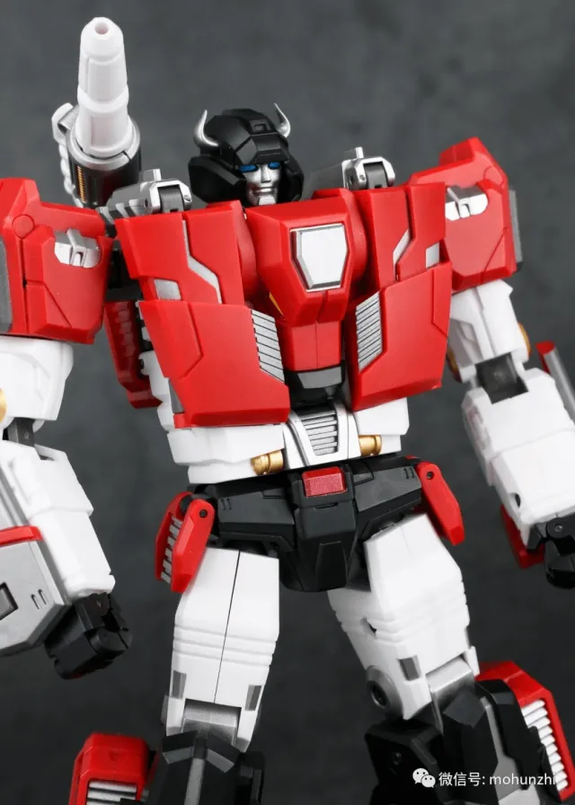 Generation Toy - GT-11 Red Bull